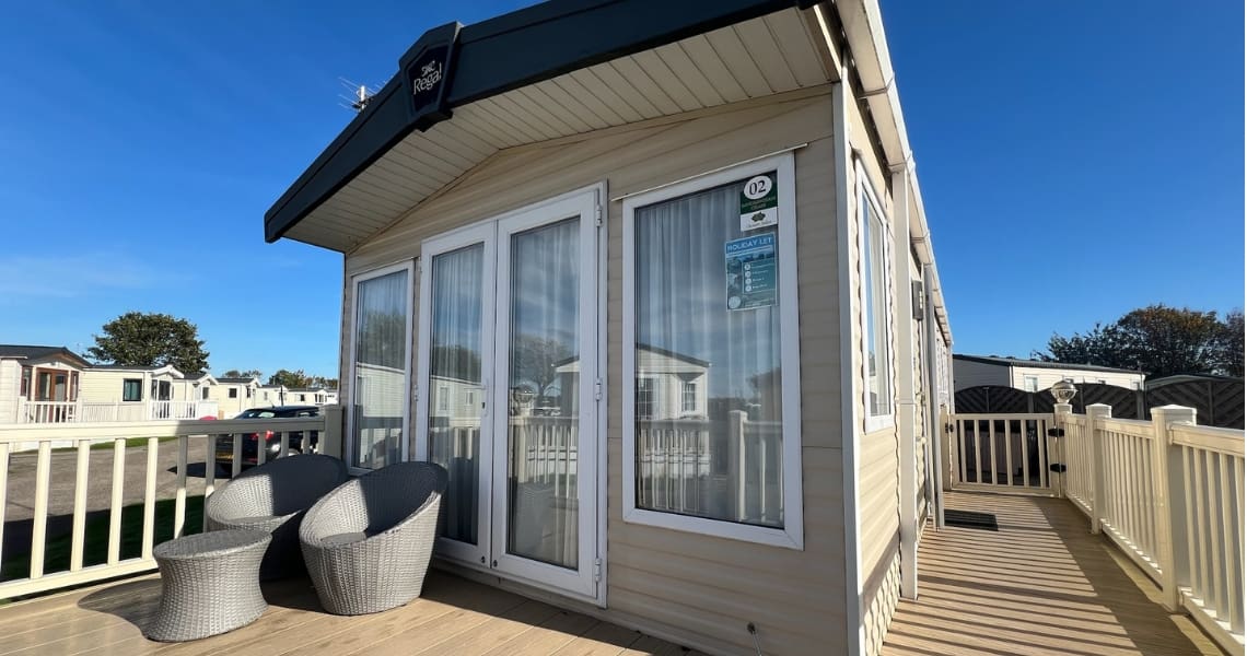 Holiday Rental Caravan at Patrington Haven Leisure Park