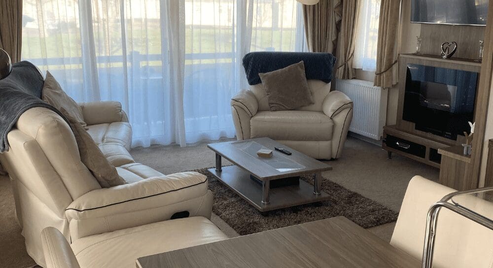 Holiday Rental Caravan at Patrington Haven Leisure Park