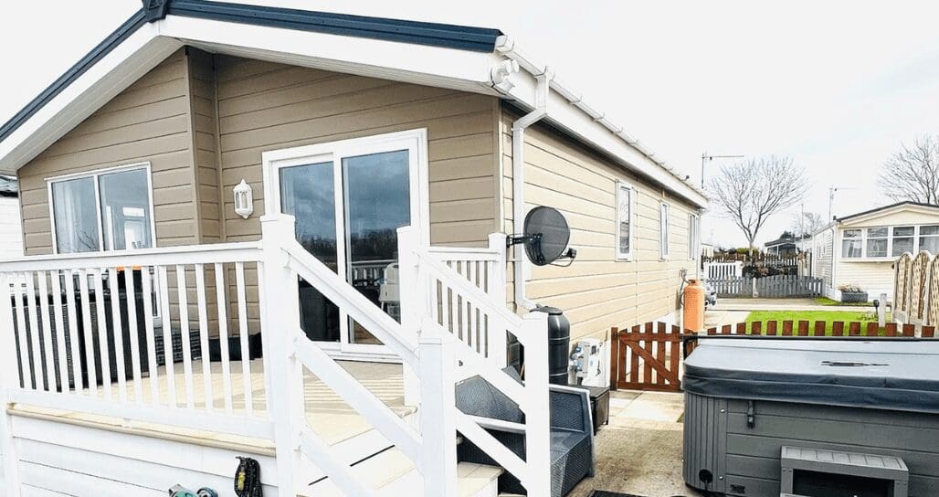 Holiday Rental Caravan at Patrington Haven Leisure Park