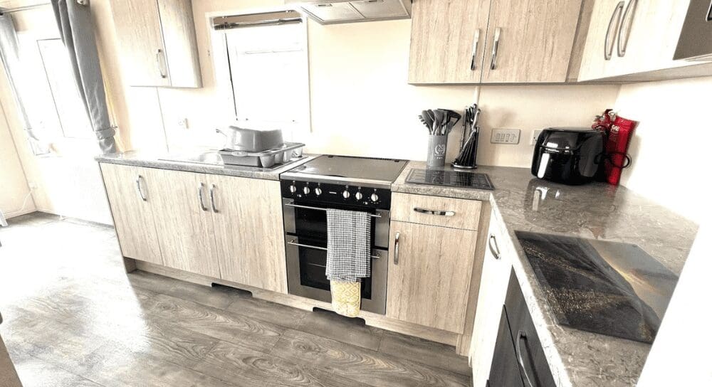 Holiday Rental Caravan at Patrington Haven Leisure Park