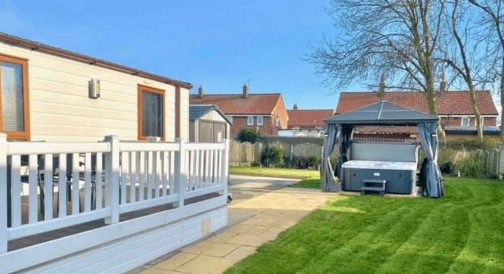 Holiday Rental Caravan at Patrington Haven Leisure Park