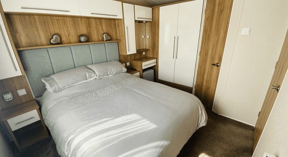 Holiday Rental Caravan at Patrington Haven Leisure Park