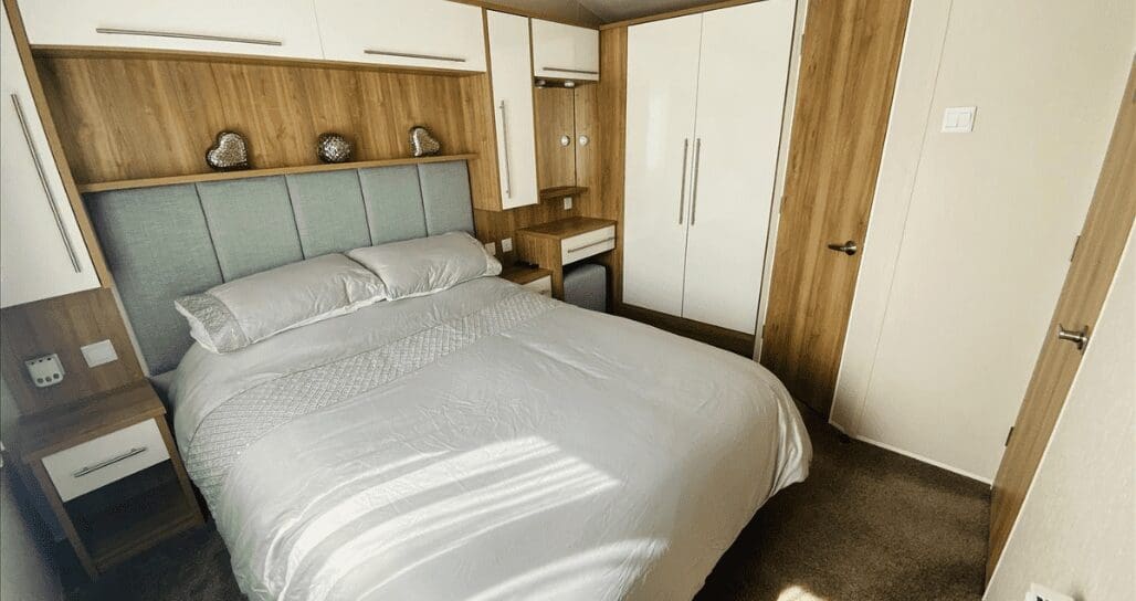 Holiday Rental Caravan at Patrington Haven Leisure Park