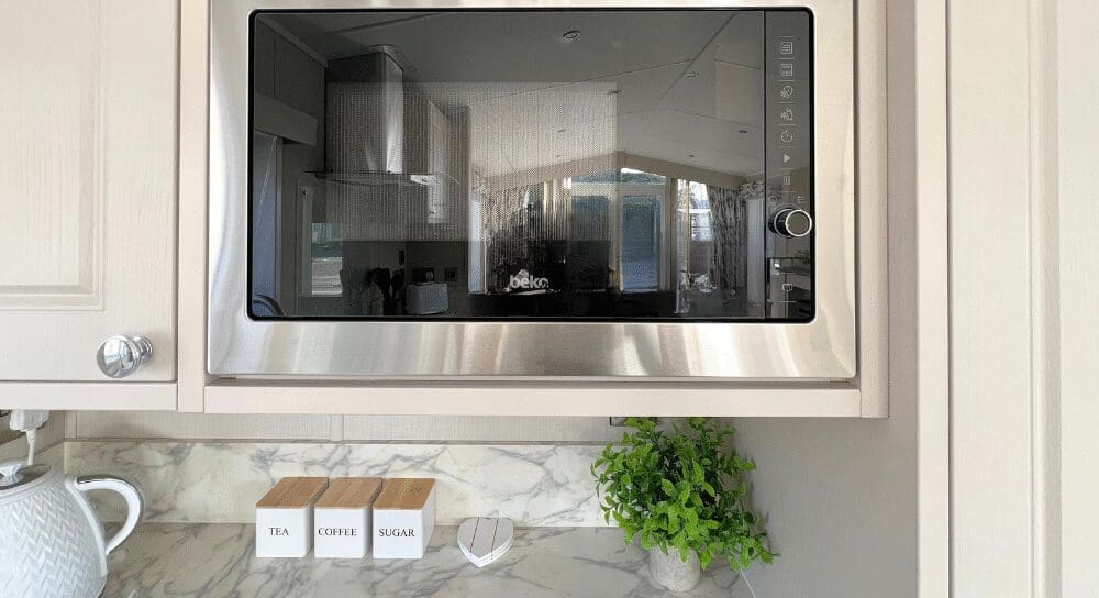 Carabuild Lakehouse Lodge