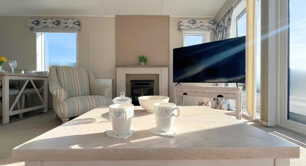 Carabuild Lakehouse Lodge