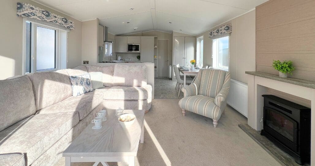 Carabuild Lakehouse Lodge