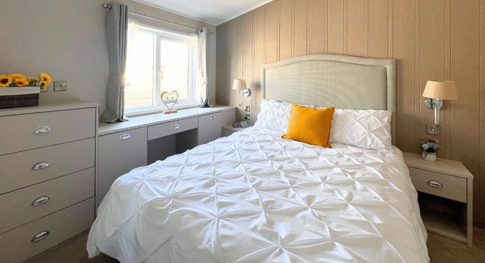 Carnaby Lakehouse Lodge