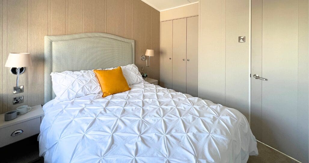 Carnaby Lakehouse Lodge