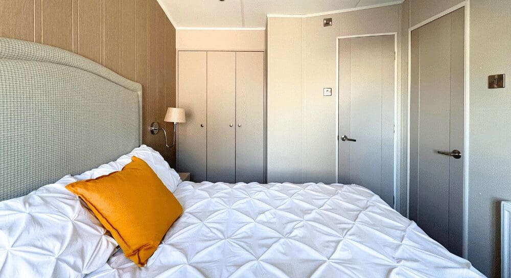 Carnaby Lakehouse Lodge