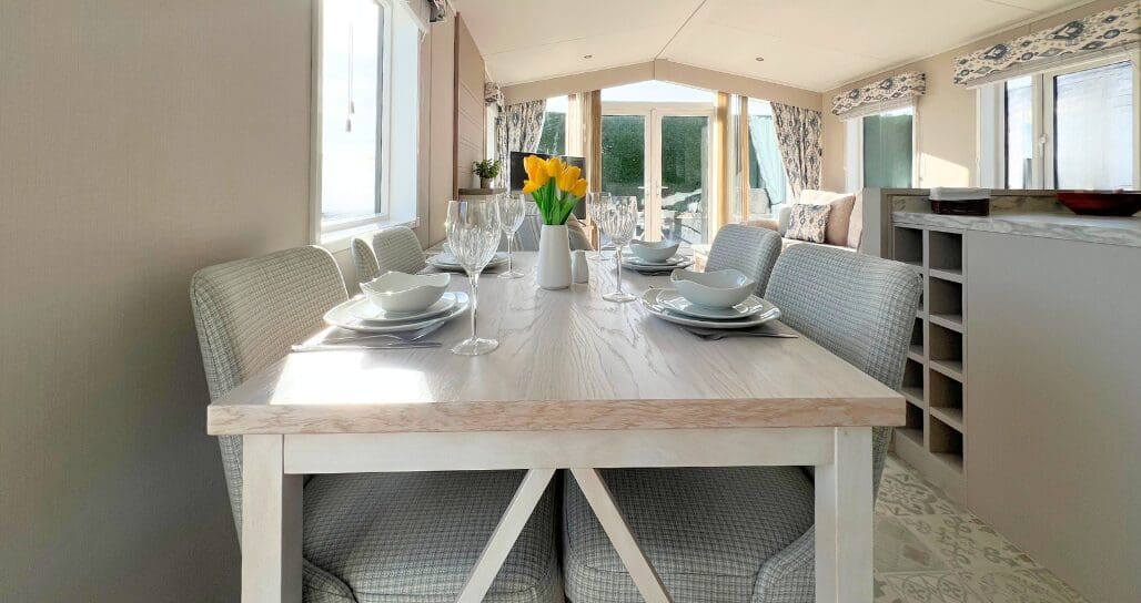 Carabuild Lakehouse Lodge