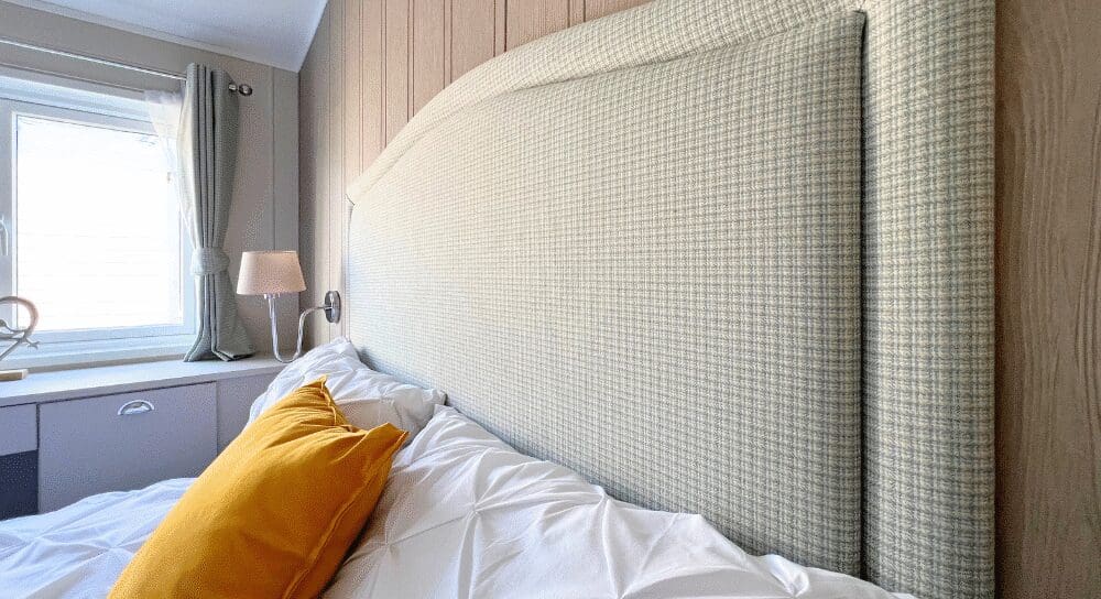 Carnaby Lakehouse Lodge