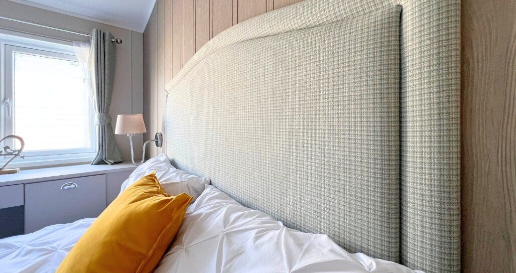 Carnaby Lakehouse Lodge