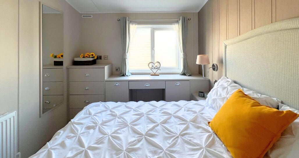 Carnaby Lakehouse Lodge