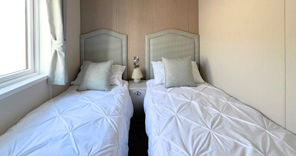 Carnaby Lakehouse Lodge