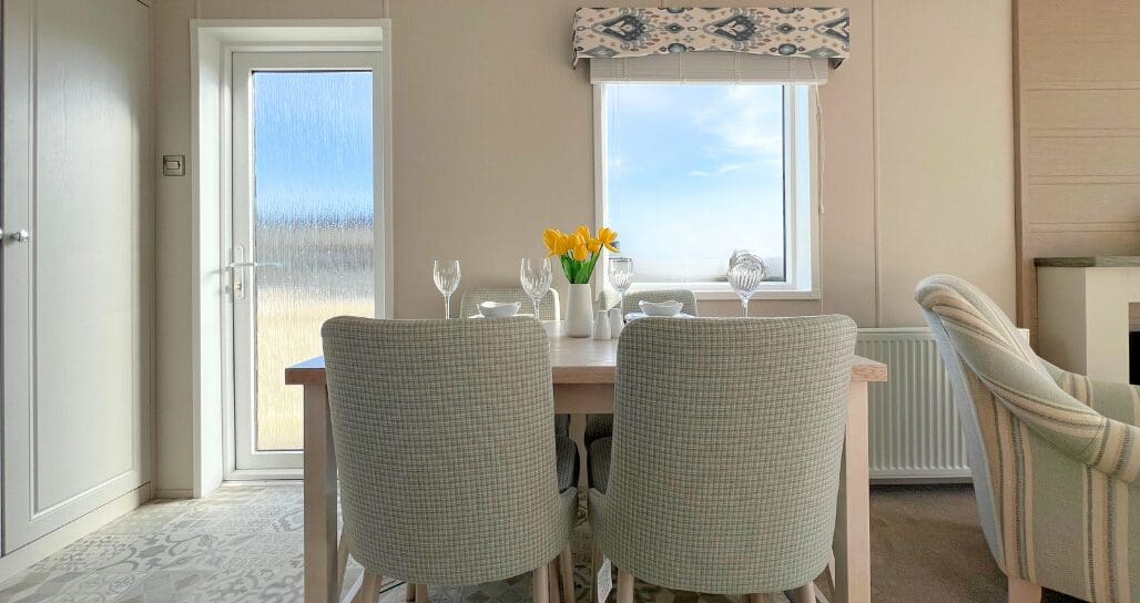 Carabuild Lakehouse Lodge