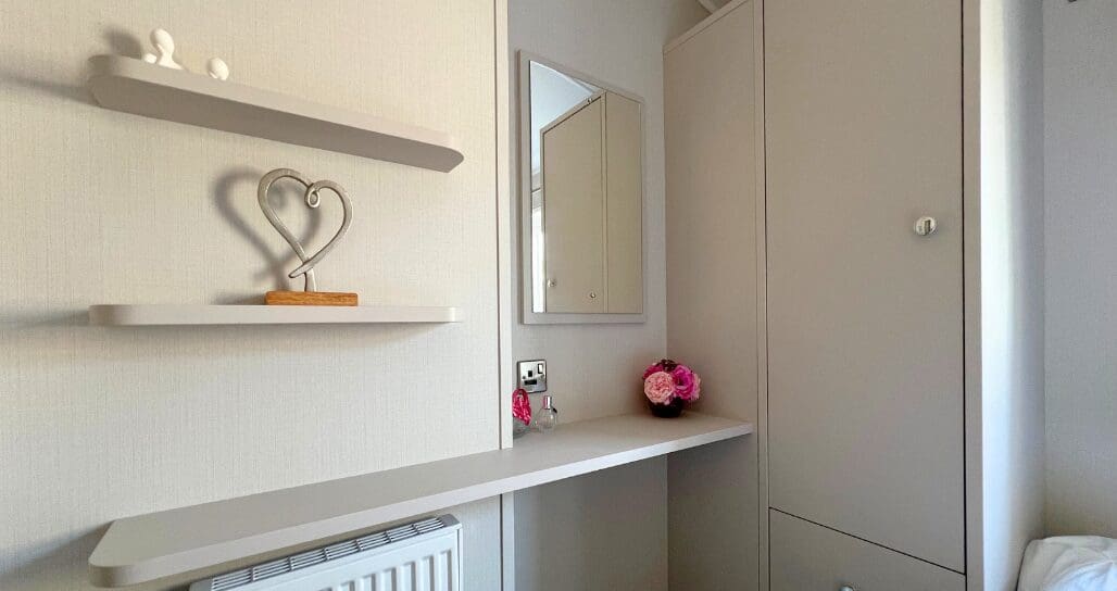 Carnaby Lakehouse Lodge