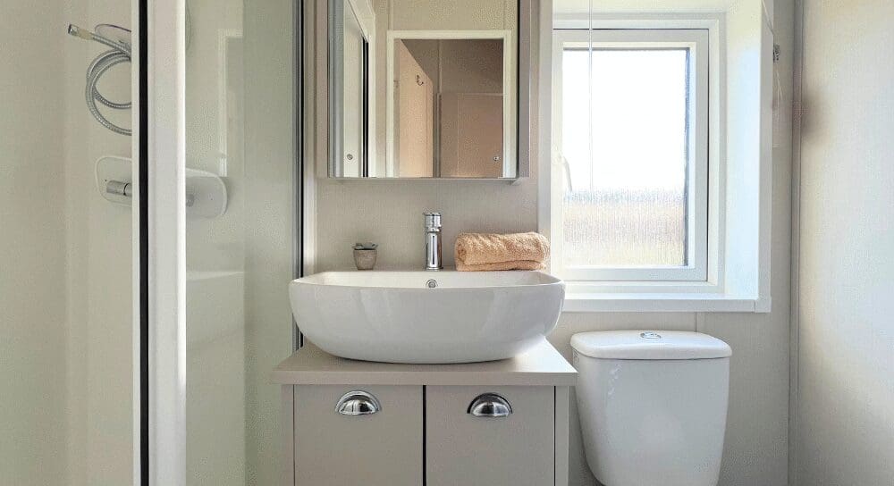 Carnaby Lakehouse Lodge