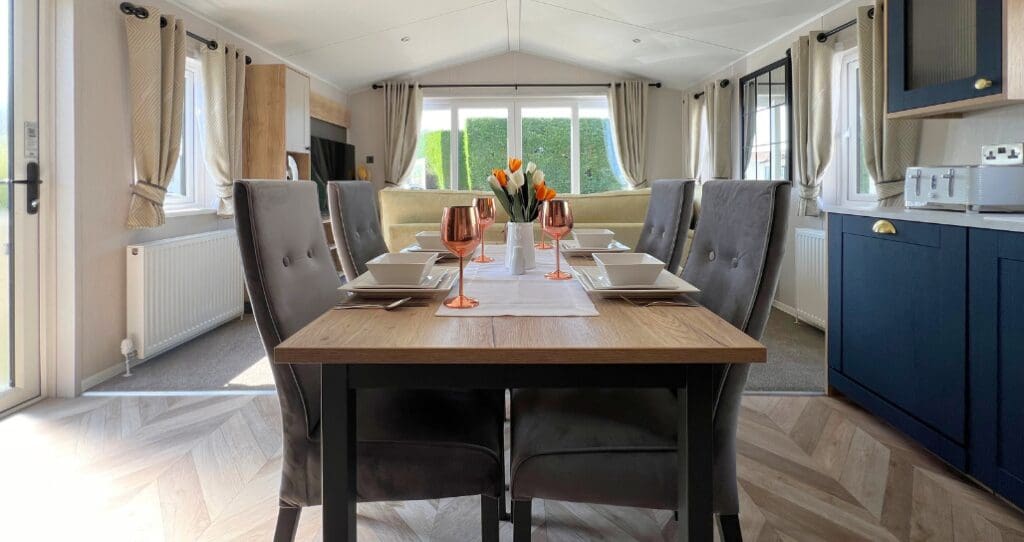 Love Holiday Homes Oakland Lodge